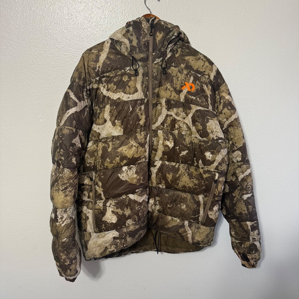 First Lite Men's Large Chamberlin Green Camo Down Filled Puffer Jacket Outdoor